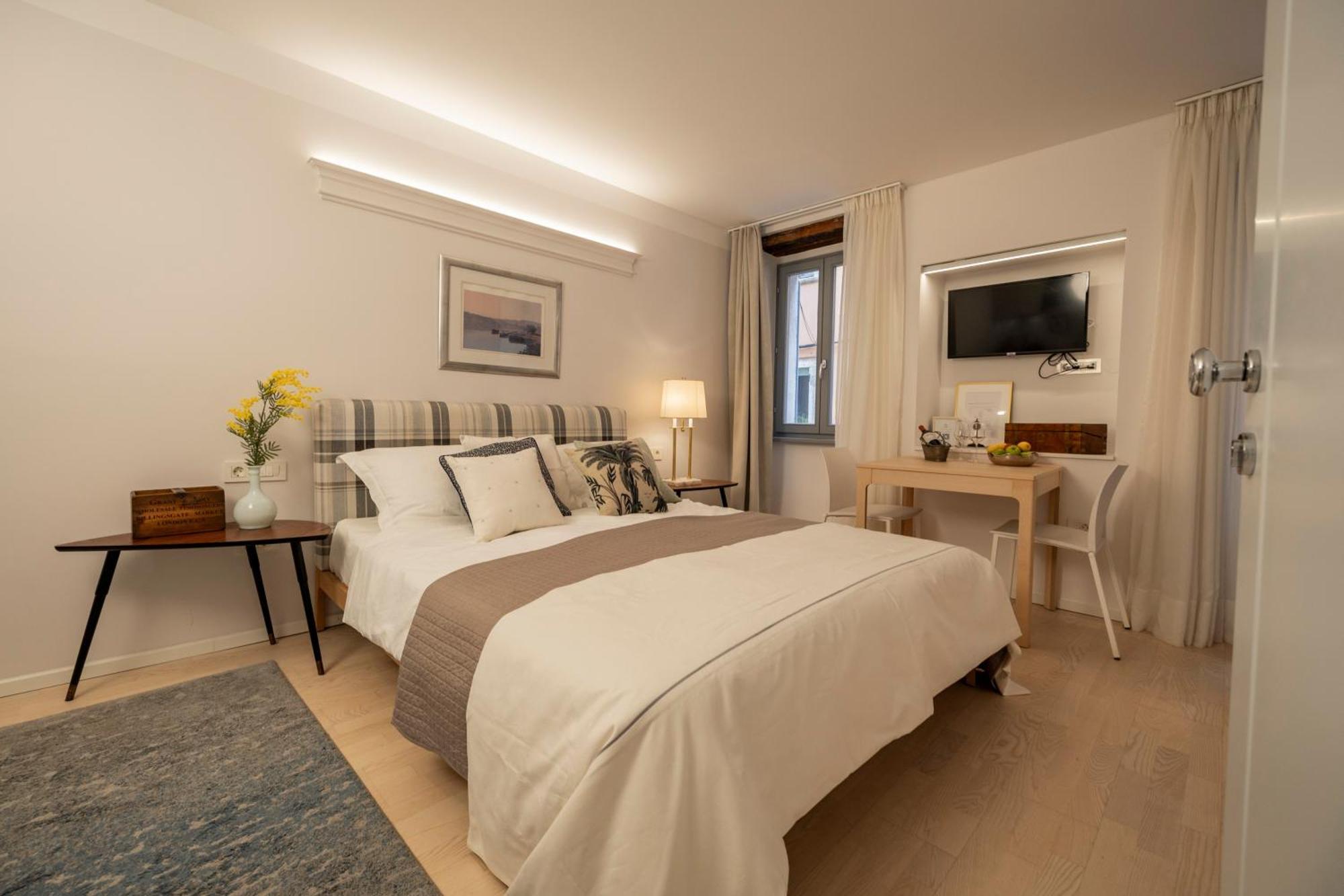 Antiche Mura Rovinj Luaran gambar